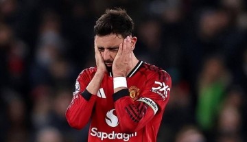 英超冷门多豪门问题多，曼联1比1西汉姆，B费错失良机被质疑