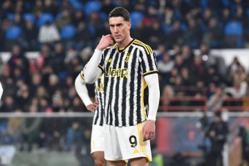 土超双冠王剑指欧冠新高度!加拉塔萨雷豪购弗拉霍维奇+B席